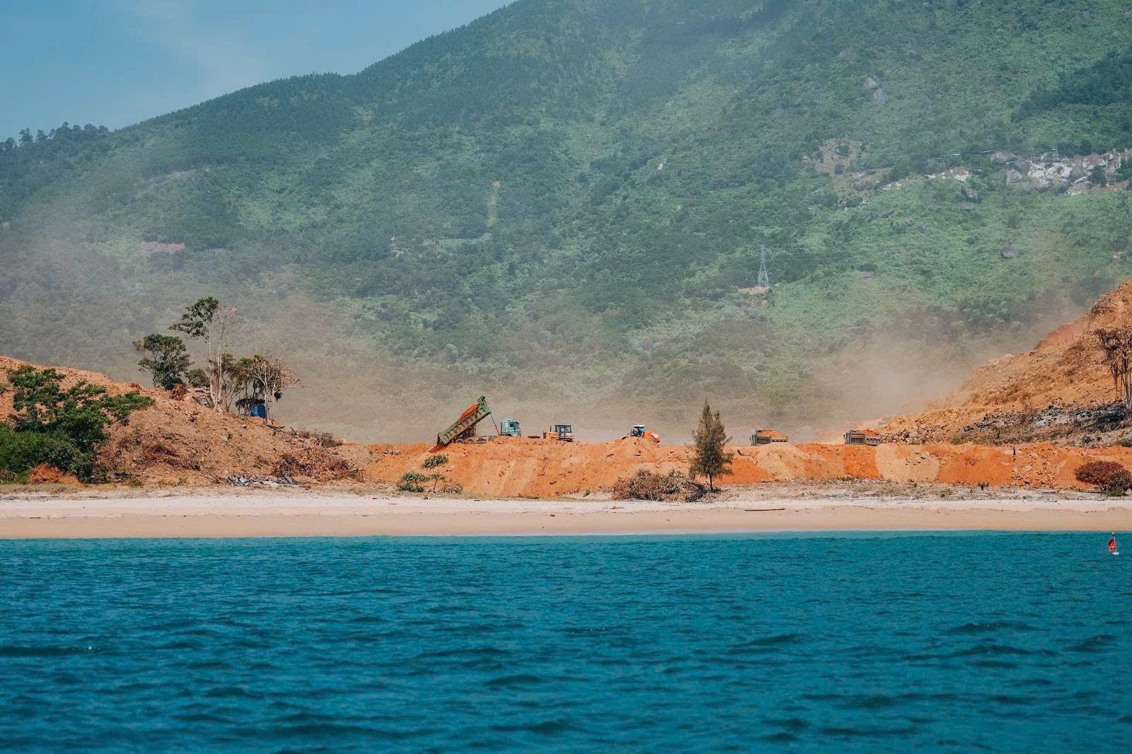 tiến- độ - vinhomes- làng-vân -07